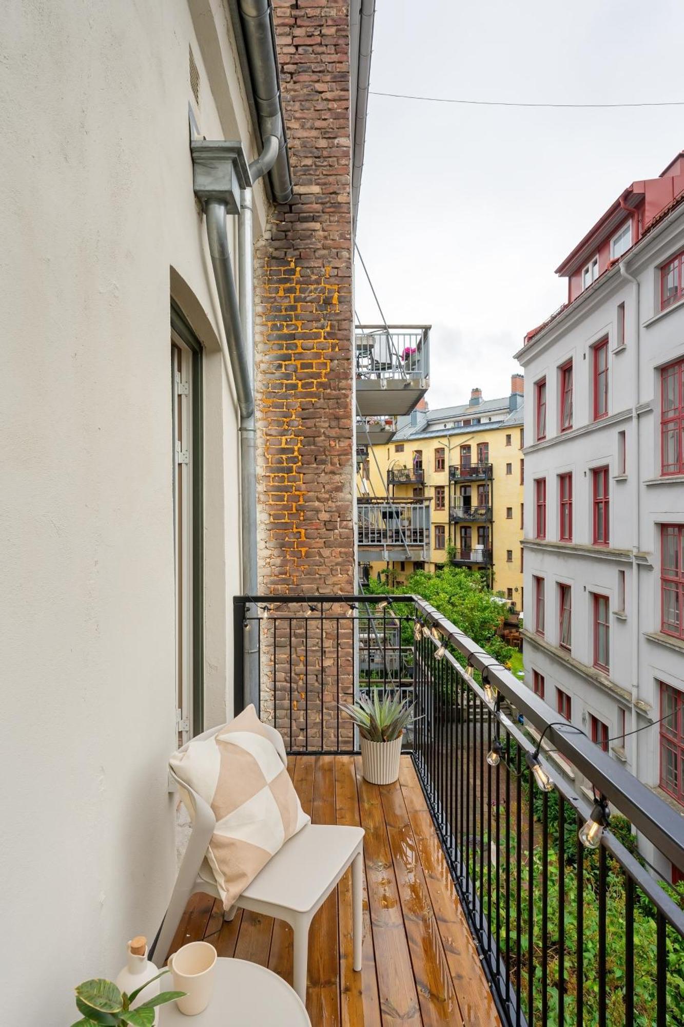 Dinbnb Apartments Gruenerlokka I 2-Bedroom With Double Queen Room & Balcony Осло Екстериор снимка